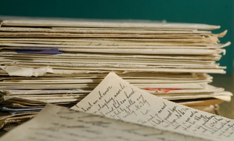 digital archive linked alerts feedback